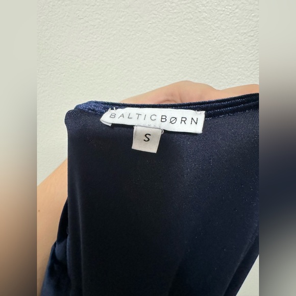 Women’s Baltic born dress - Picture 5 of 5